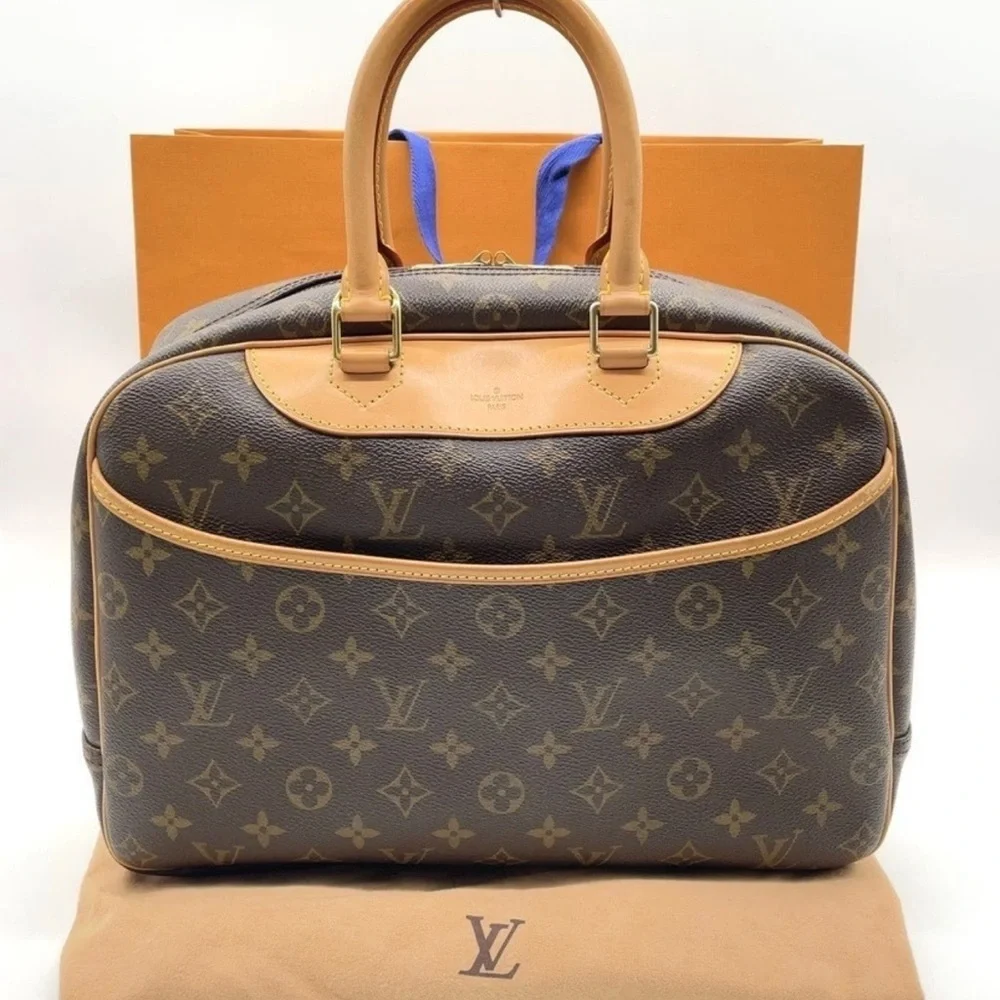 Auth Louis Vuitton Monogram Deauville Handbag W/DBag